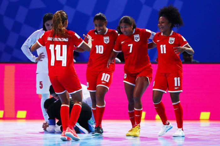 La selección femenina de Panamá disputó su primera Copa Mundial Femenina de Futsal de la FIFA de la historia.