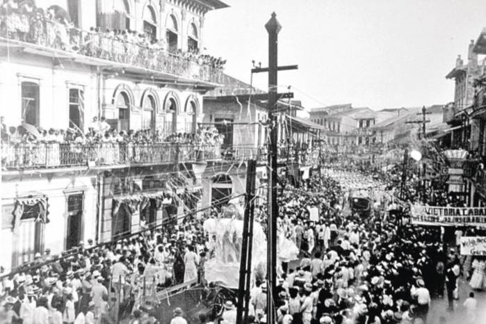 Así se celebraban los primeros carnavales oficiales en la ciudad de Panamá, durante los años 1920.