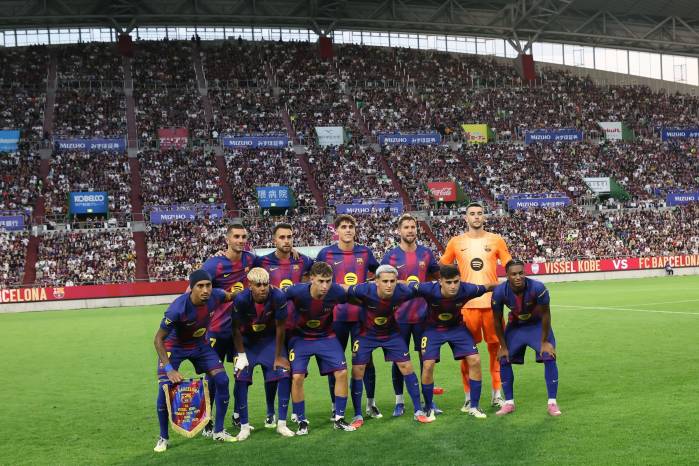 El once inicial del Barcelona que enfrentó al Vissel Kobe.