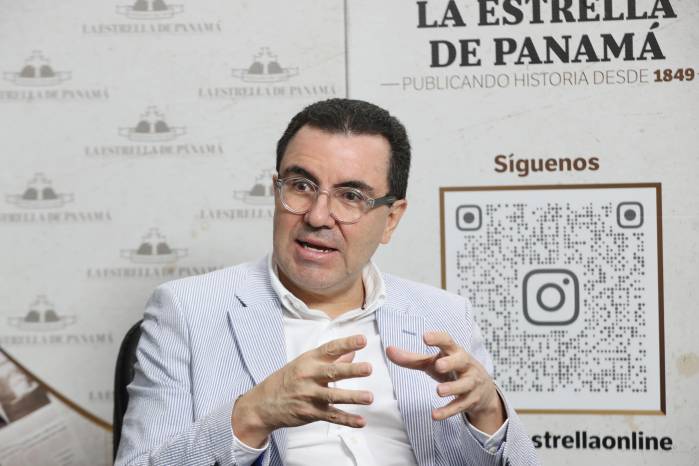 Según Molina, Centroamérica sigue rezagada en la protección de infraestructuras críticas frente a ciberataques.