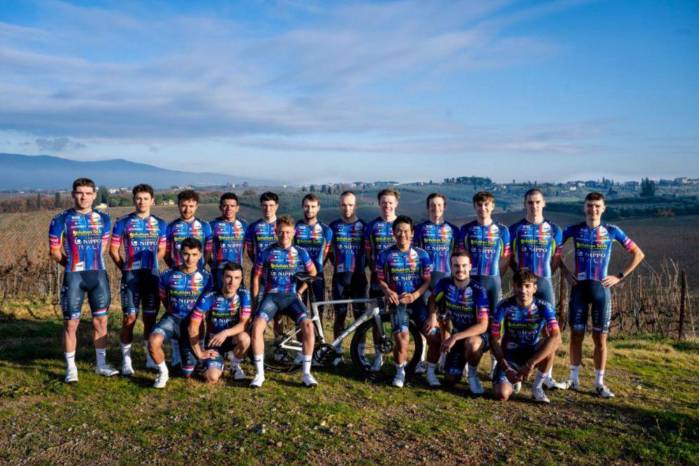 El equipo de Solution Tech - Vini Fantini - Rali.