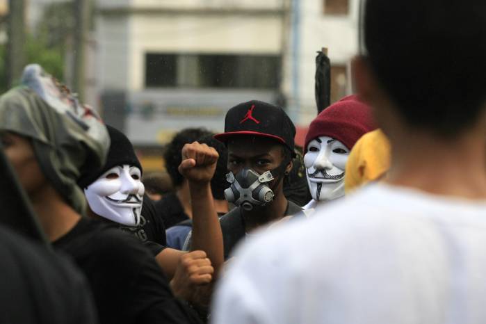 Capuchas en manifestaciones, castigo desproporcionado y derecho penal de autor