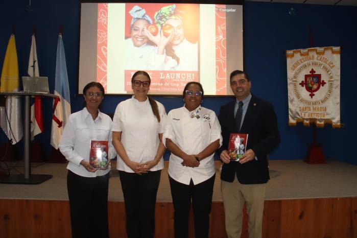 “Historias detrás de una receta” se presentó en el Aula Magna de la Universidad Católica Santa María La Antigua ante estudiantes, docentes, autoridades y público en general.