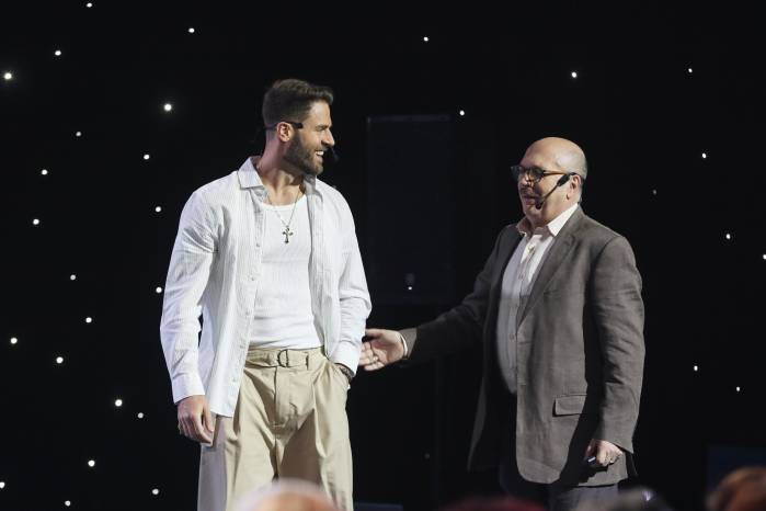 La dupla conversó sobre sus distintos caminos y roles en la icónica serie mexicana “La Rosa de Guadalupe”.