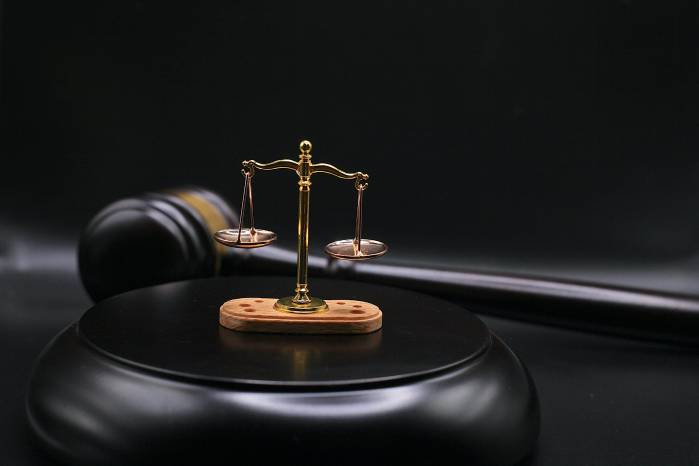 Los abogados, el derecho y la justicia