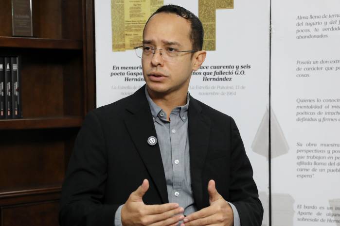 Reto al alcalde Mizrachi que publique las planillas y como las está pagando