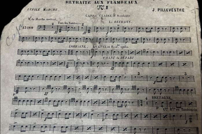 Partitura de música francesa militar del archivo de la Banda Republicana.