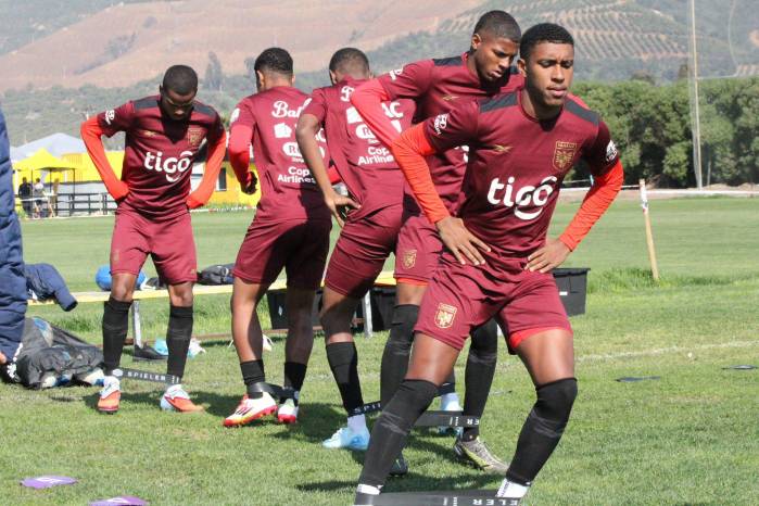 Jugadores de la selección de Panamá durante un entrenamiento.