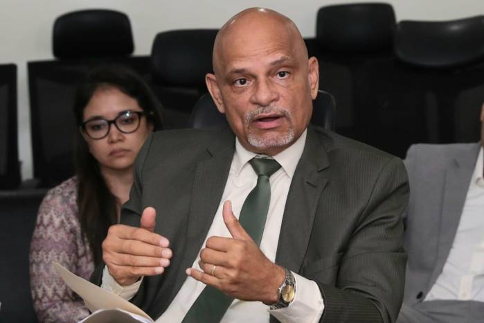 El diputado de la coalición Seguimos, Ernesto Cedeño.