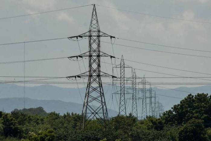El presidente José Raúl Mulino confirmó la continuidad del proyecto de interconexión eléctrica con Colombia durante una conferencia este jueves.