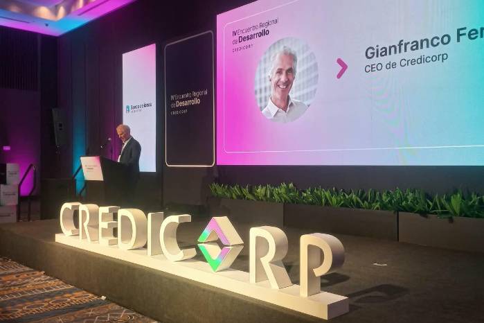 Gianfranco Ferrari, CEO de Credicorp, durante el IV Encuentro Regional de Desarrollo Credicorp donde se presentó los resultados de la sexta edición del Índice de Inclusión Financiera (IIF),. elaborado por el Banco de Ideas, el think tank de Credicorp, en Lima, Perú.