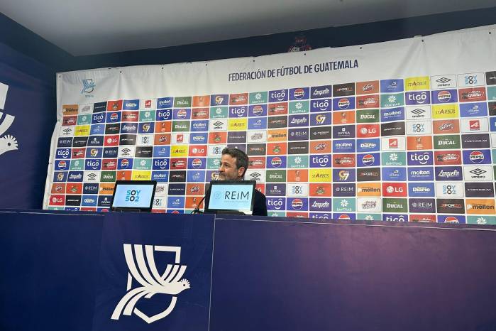 En conferencia de prensa, Thomas Christiansen habló en detalle sobre lo que significó jugar en el estadio El Trébol.