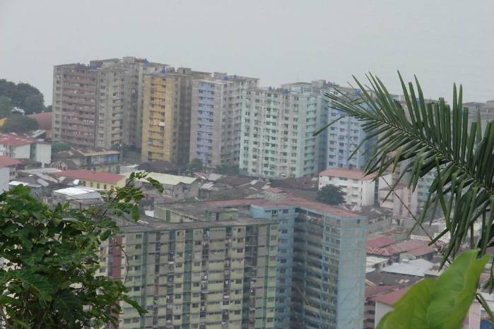 Edificios de Barraza y Patio Pinel en El Chorrillo, ciudad de Panamá.