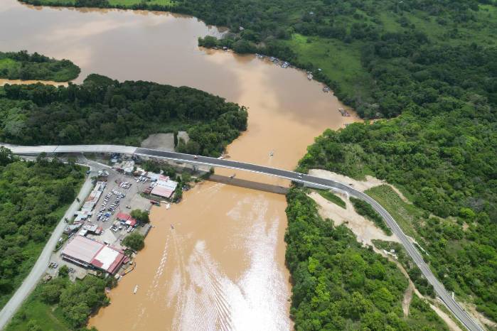 Los agricultores y ganaderos han reclamado por décadas la construcción del puente sobre el río Bayano.