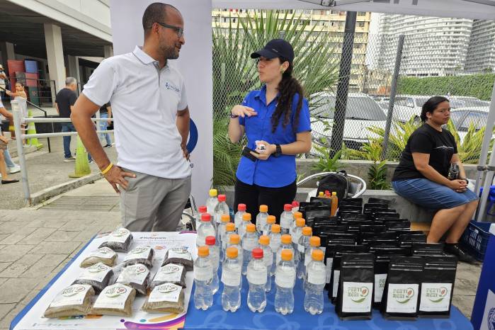 Abonos líquidos y sólidos de Bliss Panamá.