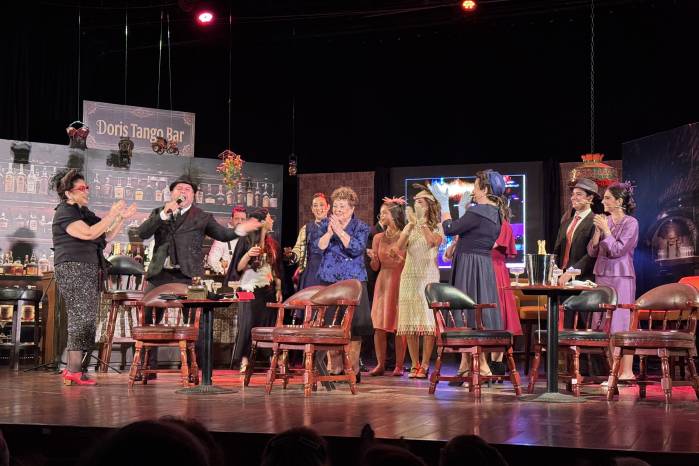 La presentación de Doris Herbruger se llevó a cabo el pasado viernes en el Teatro En Círculo.