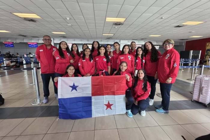 Parte de la delegación panameña que estará disputando los Juegos Deportivos Estudiantiles de Premedia en Costa Rica.