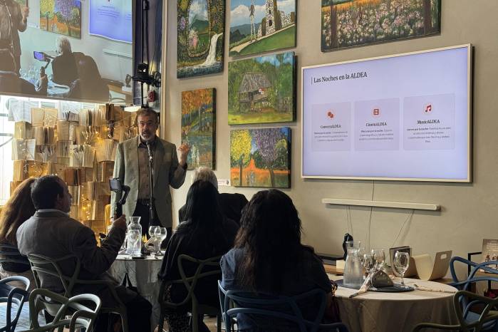 ”Para nosotros la cultura no es un lujo decorativo, es el tejido invisible que nos humaniza”, aseguró el director ejecutivo de ALDEA Café 500 Octavio Rodríguez.