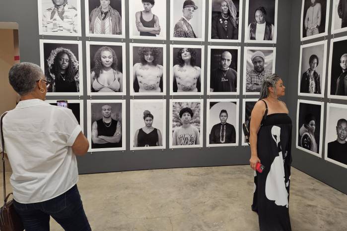 Faces and Phases se ha presentado en unos 15 países.