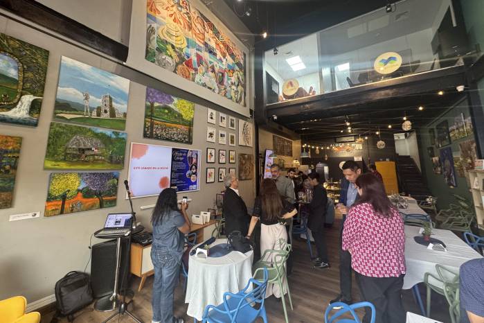 El local de Aldea Café 500Historias surgió tras la necesidad de un grupo de jóvenes escritores de reunirse para contar historias.