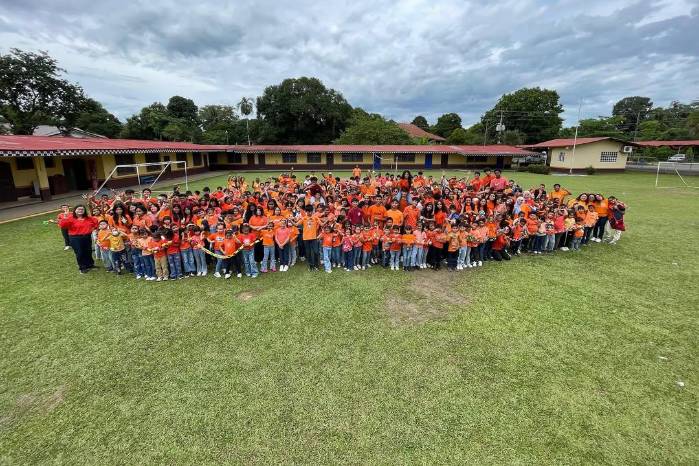 Protestas de Sitraibana en Bocas del Toro obligan al cierre de Changuinola American Academy.
