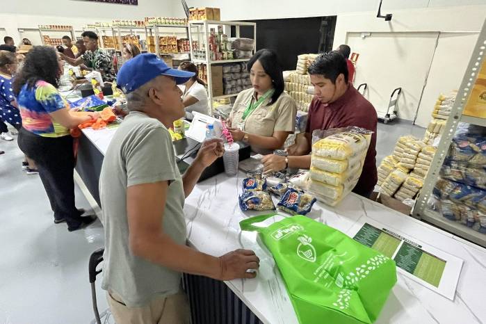 La tienda del pueblo del IMA en Silos Pan de Azúcar.