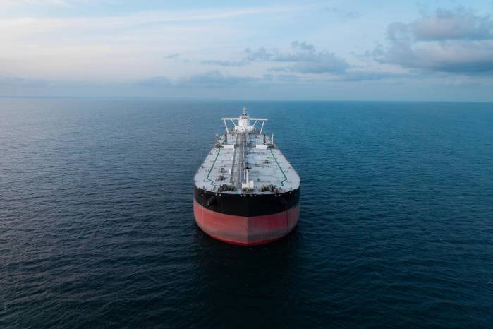 La crisis por la guerra en el Medio Oriente, que ha bloqueado el estrecho de Ormuz, ha provocado volatilidad en los precios del petróleo.