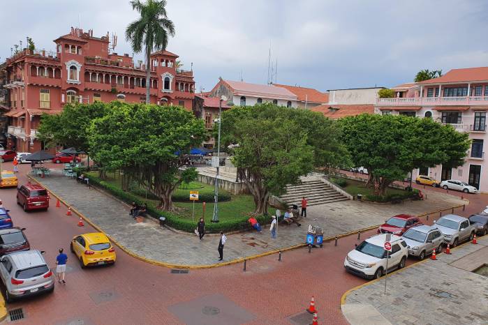 El estudio resalta que uno de los rasgos del cambio demográfico de Panamá, es el importante crecimiento urbano, al punto que 2 de cada 3 personas residen en zonas urbanas.