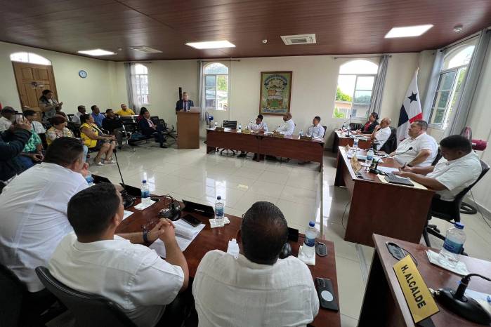 El tren Panamá-David-Frontera podría convertirse en el primer tramo de un gran ferrocarril centroamericano.
