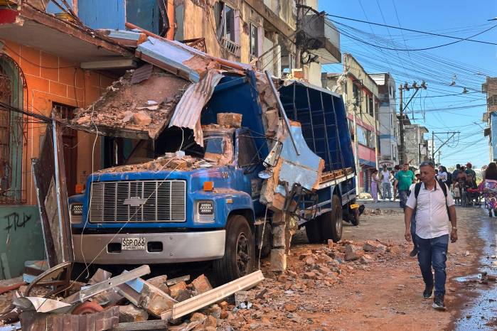 El desastroso sismo ocurrido en Colombia este lunes, que se sintió en Panamá sin consecuencias ni daños, es una nueva advertencia para impulsar la prevención en el país.