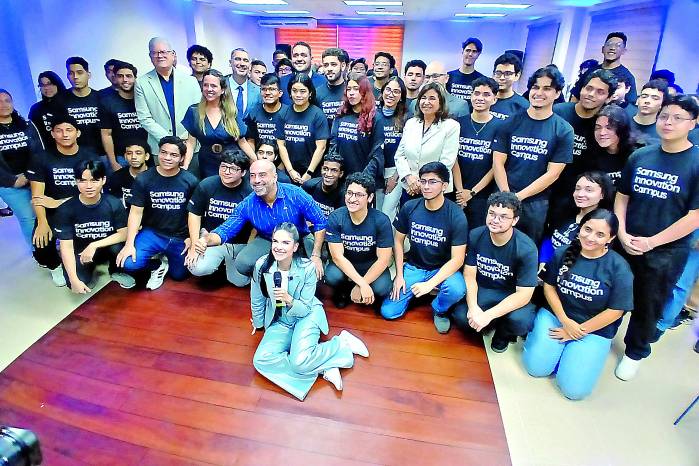 Samsung Innovation Campus es un programa que cambia las vidas de sus estudiantes, con acompañamiento a sus alumnos.