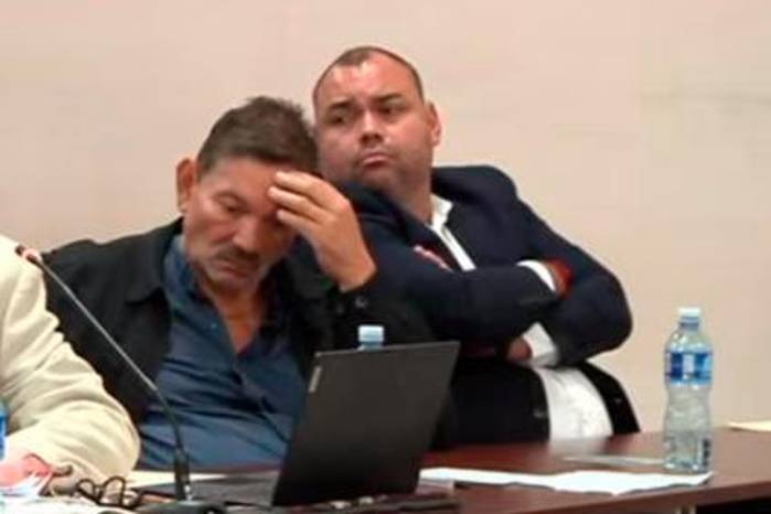 Imputan cargos al dirigente sindical Genaro López