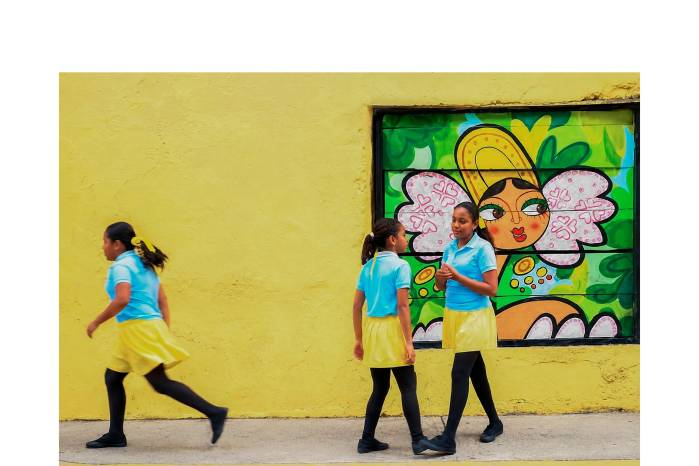 Mural de Rolo de Sedas en las calles del Casco Antiguo de Panamá.