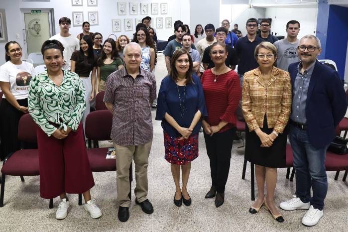 Esta actividad fue organizada por la Universidad Católica Santa María La Antigua (USMA) a través de la Editorial La Antigua y la Facultad de Humanidades y Teología.