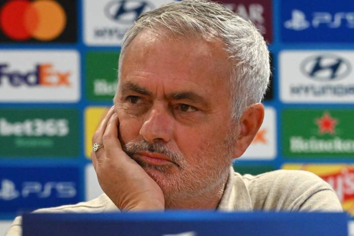 El entrenador del Real Madrid, Jose Mourinho.