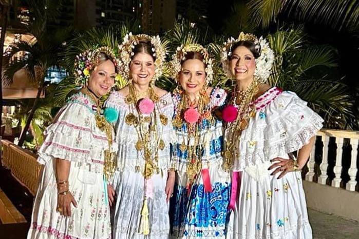 Las ‘Enamoradas de la Pollera’ surgieron inicialmente como un grupo de WhatsApp.