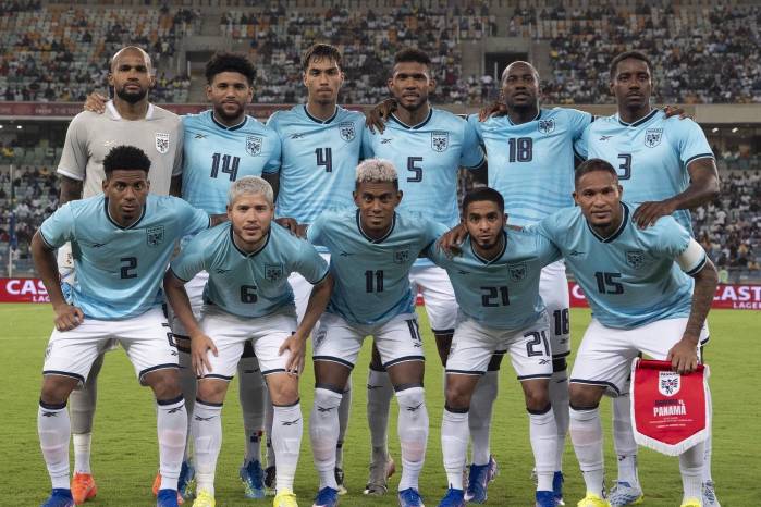 El equipo titular de Panamá que jugó contra Sudáfrica.