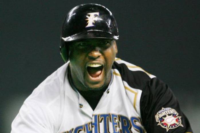 Jugó cuatro temporadas (2004-2007) con los Fighters, hasta que el 5 de marzo de 2008 firmó con los Rockies de Colorado.