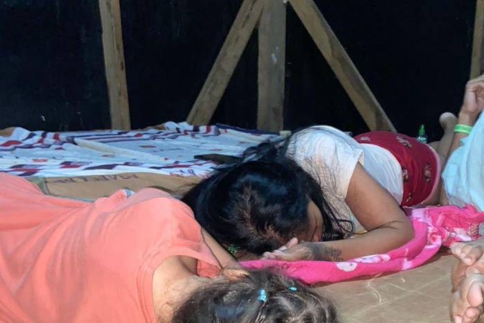 El endurecimiento de las políticas migratorias empuja a familias enteras a un retorno forzado, sin garantías ni refugio digno.