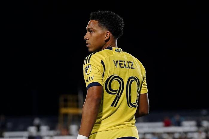 El futbolista panameño, Moisés Veliz.