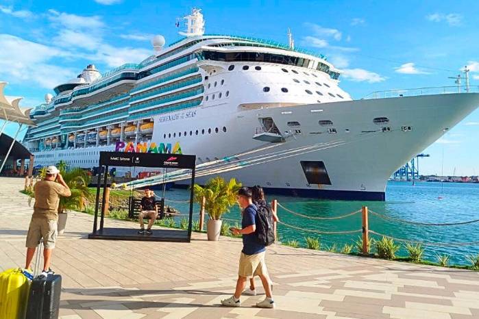 La temporada de cruceros en Panamá se extiende de octubre a abril.