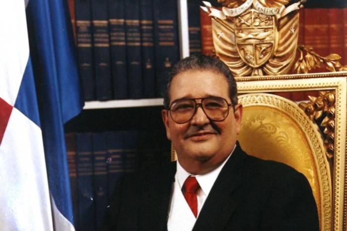 Guillermo Endara, memoria del retorno de la democracia a Panamá