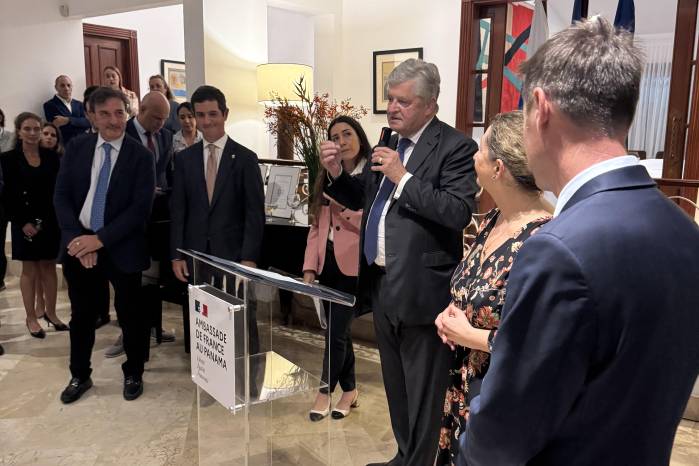 Nicolas Foressier, ministro delegado de Comercio Exterior y Atractivo Económico de Francia, el pasado 14 de septiembre en la residencia de la Embajada de Francia en Panamá.