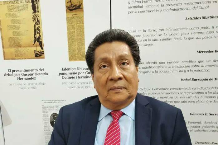 Rolando Gordón, economista, docente universitario