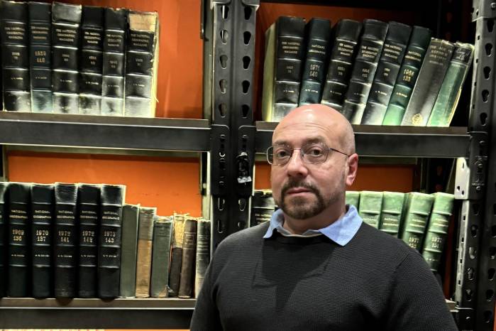 Este panameño ganó el Premio Ricardo Miró en novela con ‘Veneno adentro’ y en cuento con ‘Otra vez la noche’.