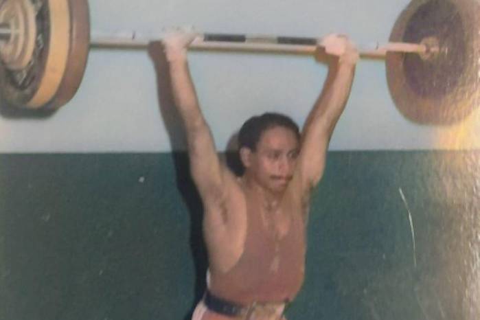 El pesista colonense logró preseas en diversos Juegos Panamericanos.