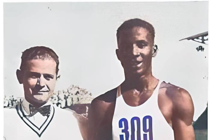 El capitalino Jenning Blackett impuso marcas mundiales o igualó algunas de ellas, durante su etapa de velocista.