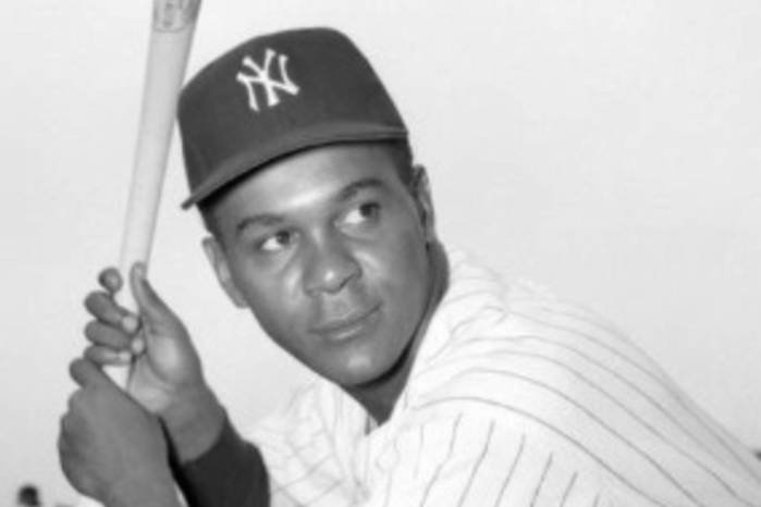 Con los Yankees, López se convirtió en el primer panameño en vestir el uniforme del equipo y en el segundo pelotero latino en lograrlo, después del cubano Willy Miranda en 1953.