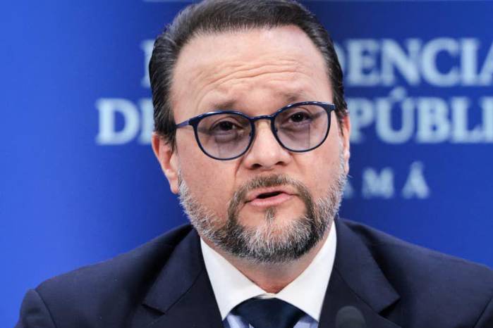 “Hemos tenido muchas reuniones con la empresa Chiquita”, recordó Moltó.