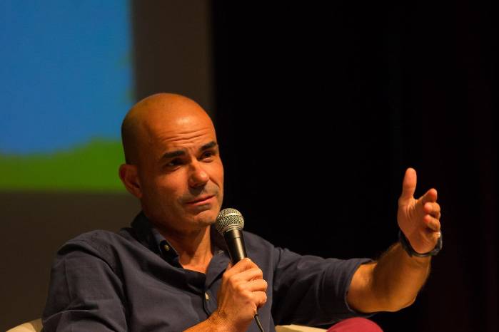 La obra de este profesor e historiador se ha traducido a más de veinte idiomas.